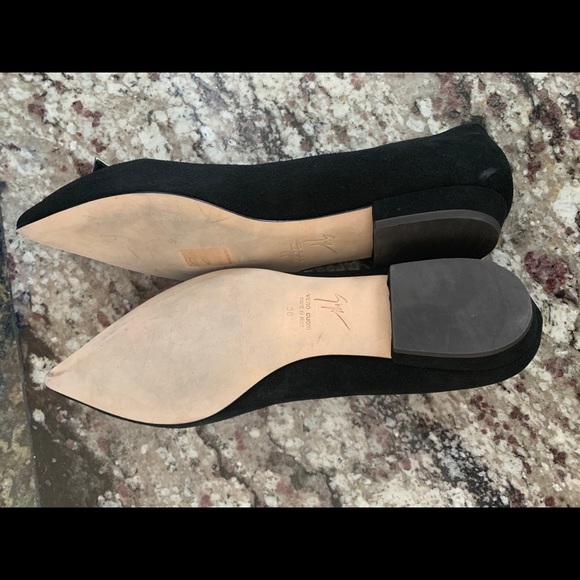 ❌SOLD❌Giuseppe Zanotti flat - Picture 3 of 8